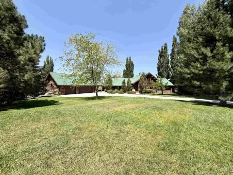 Featured exclusive listing at 4139 Creekview Drive, Twin Falls, Idaho 83301