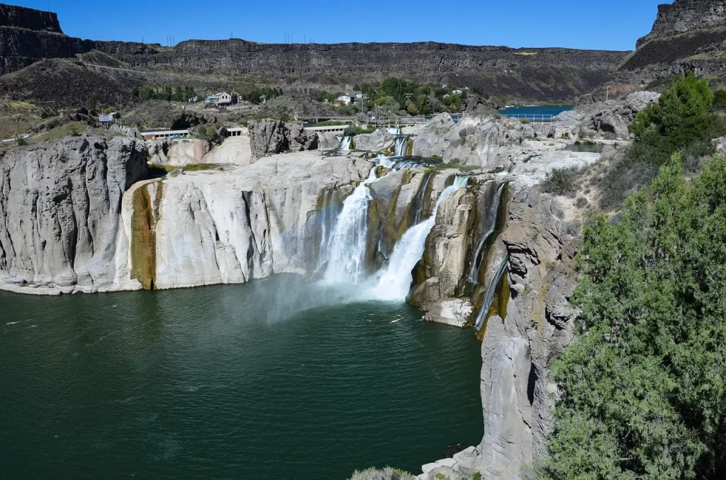 Shoshone Falls